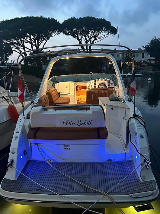 Bateau Plein Soleil Nuit